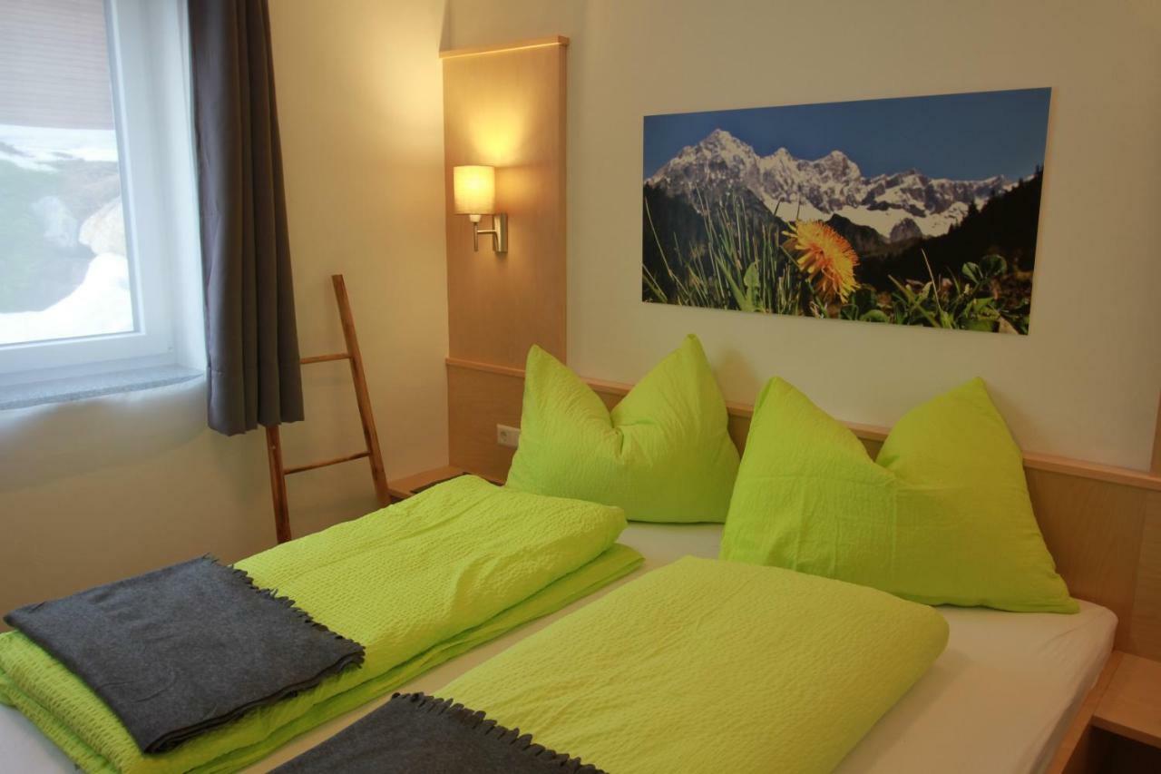 Apartamento Haus Intaba Ramsau am Dachstein Exterior foto